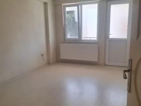 Ortaca Çaylı Mah Spacious Apartment With 3 1 Calorifer For Rent